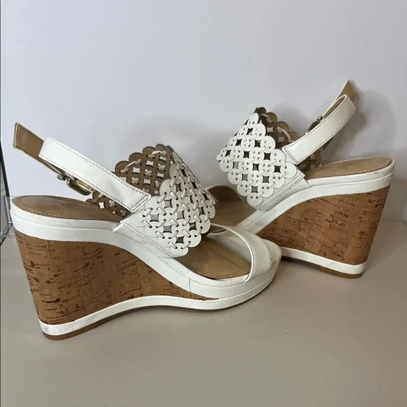 ANTONIO MELANI White Wedge Sandals - Picture 7 of 10